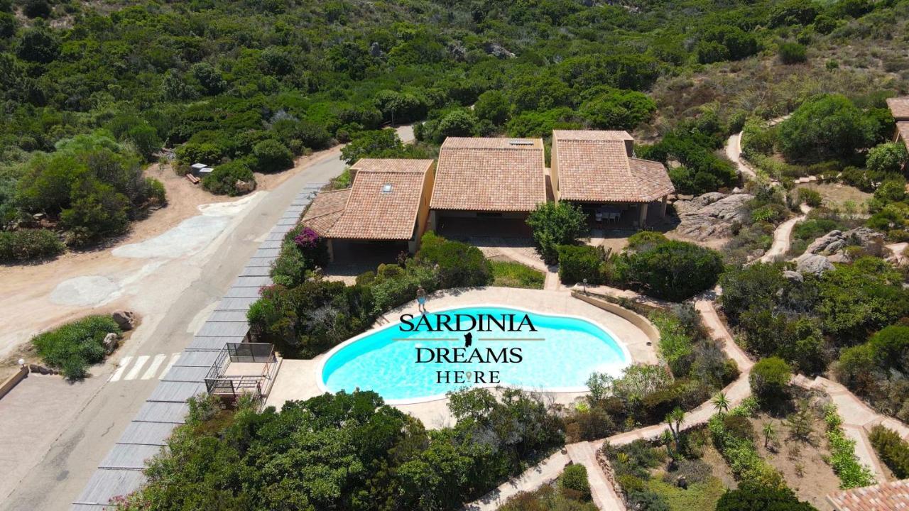 Villetta Flora Con Piscina Costa Paradiso Bagian luar foto