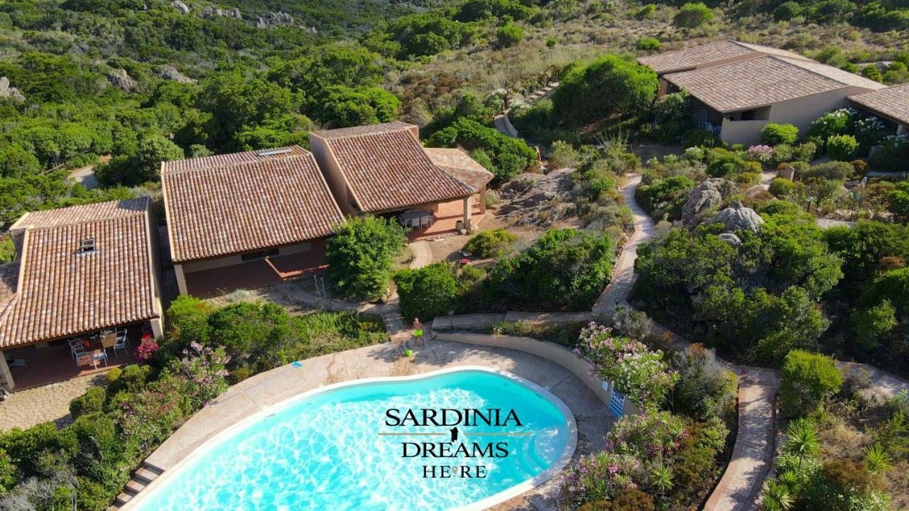 Villetta Flora Con Piscina Costa Paradiso Bagian luar foto